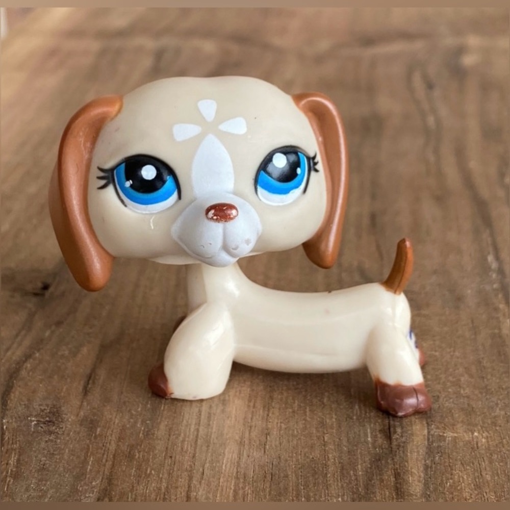 Littlest Pet Shop LPS Dachshund 1491